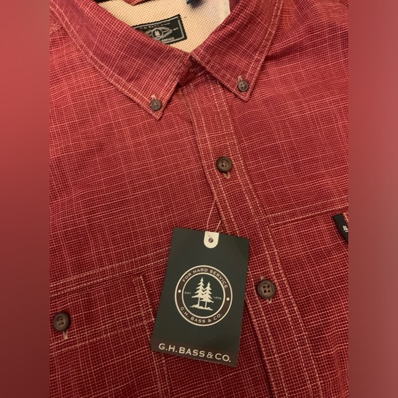 G.H. Bass and Co Men’s Sundried Tomato Button Up Shirt NWT - Picture 2 of 4